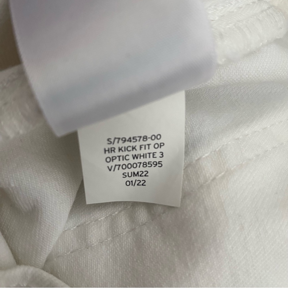 Gap Women’s Kick Fit High Rise Jeans in Optic White 28L - Picture 10 of 11